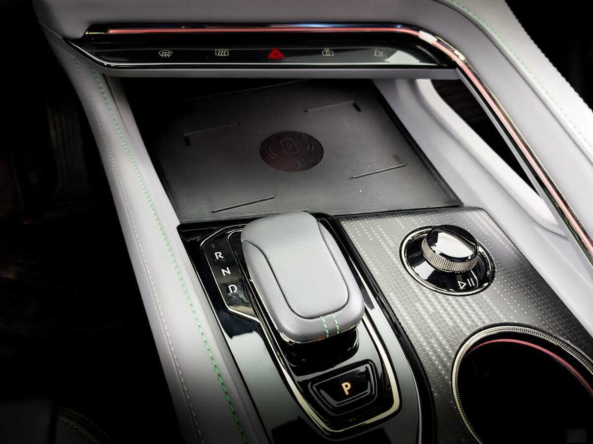 Zeekr 001 100 kWh, 2023 Фото №26