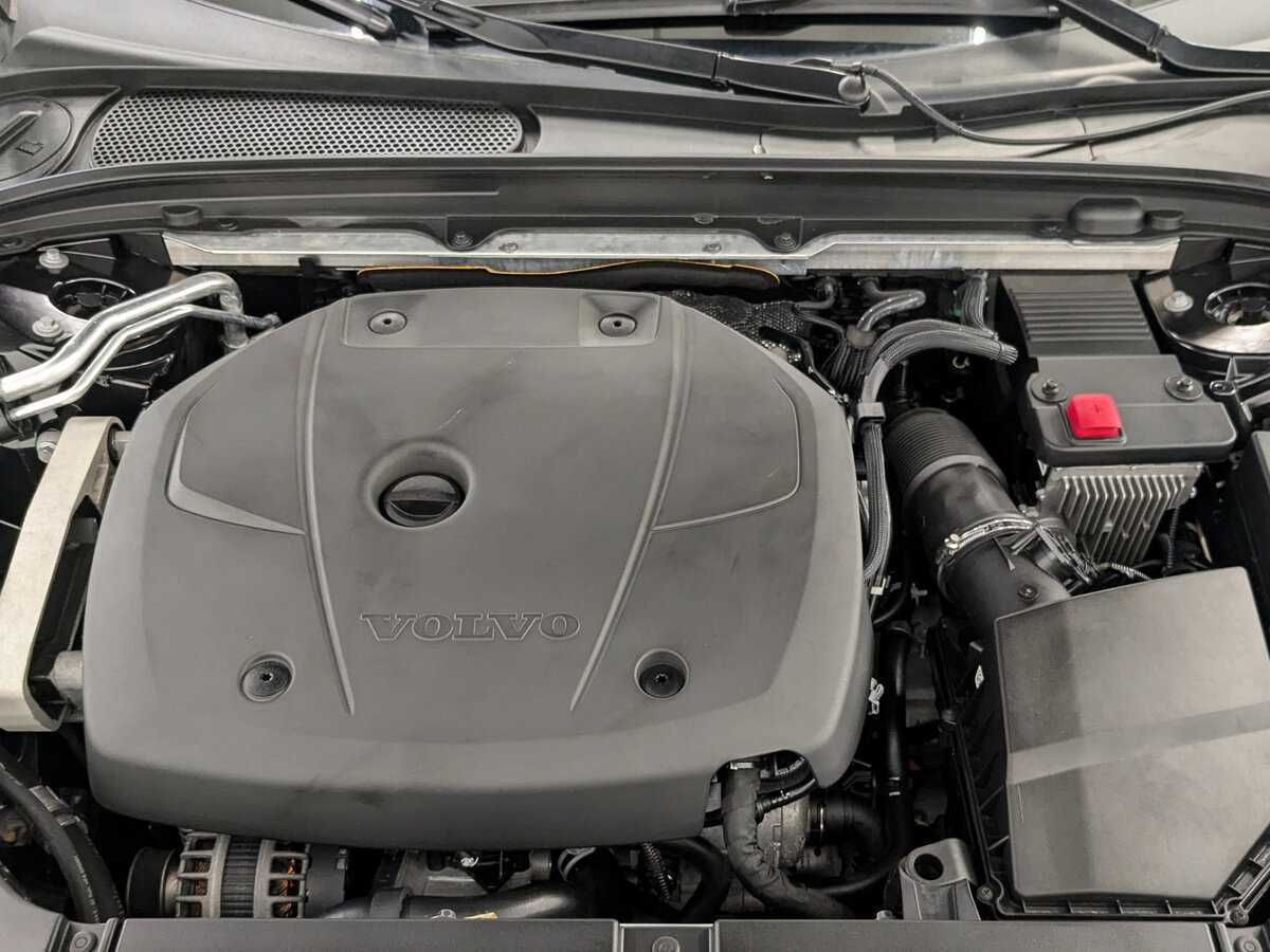 Volvo V90 Cross Country, 2019 Фото №9