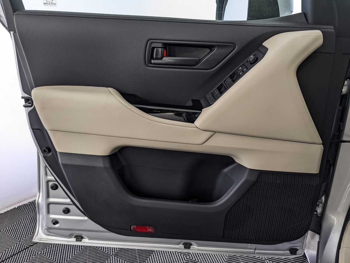 Toyota Land Cruiser, 2022 Фото №19