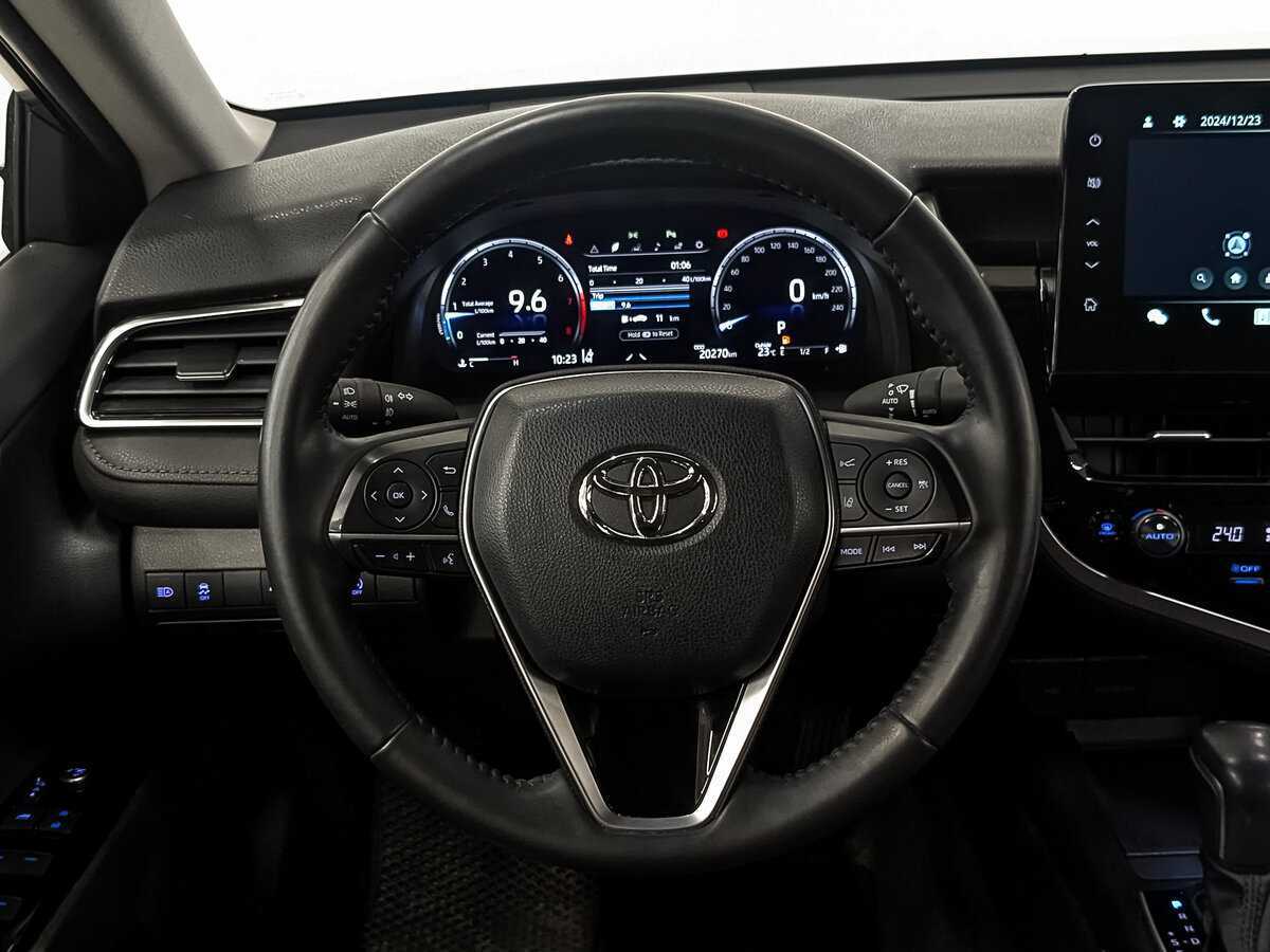 Toyota Camry, 2023 Фото №22