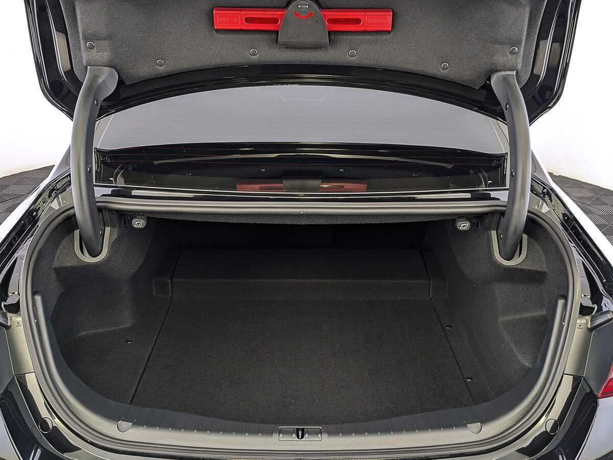 Hongqi H5, 2022 Фото №10