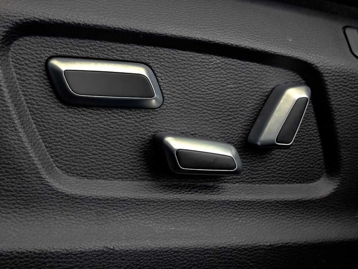 Hongqi H5, 2022 Фото №28