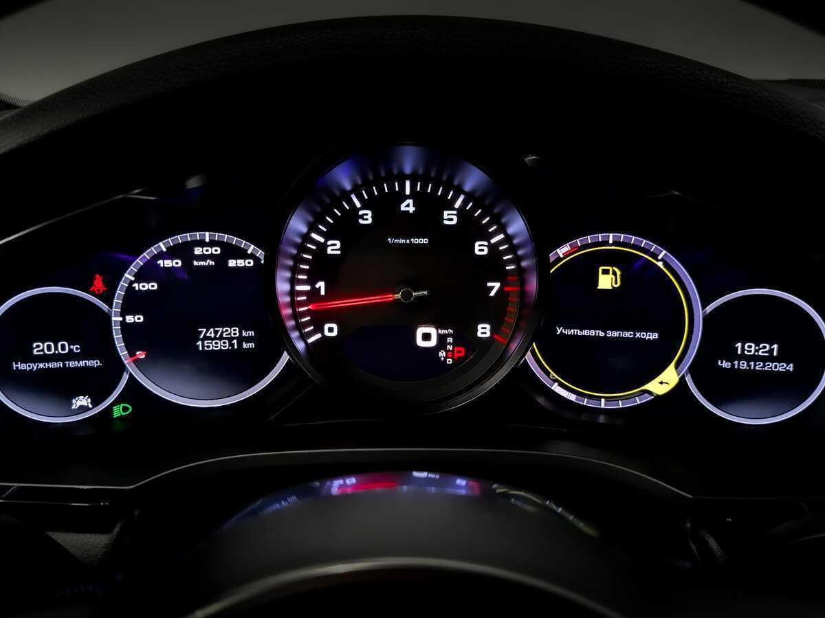 Porsche Cayenne, 2018 Фото №13