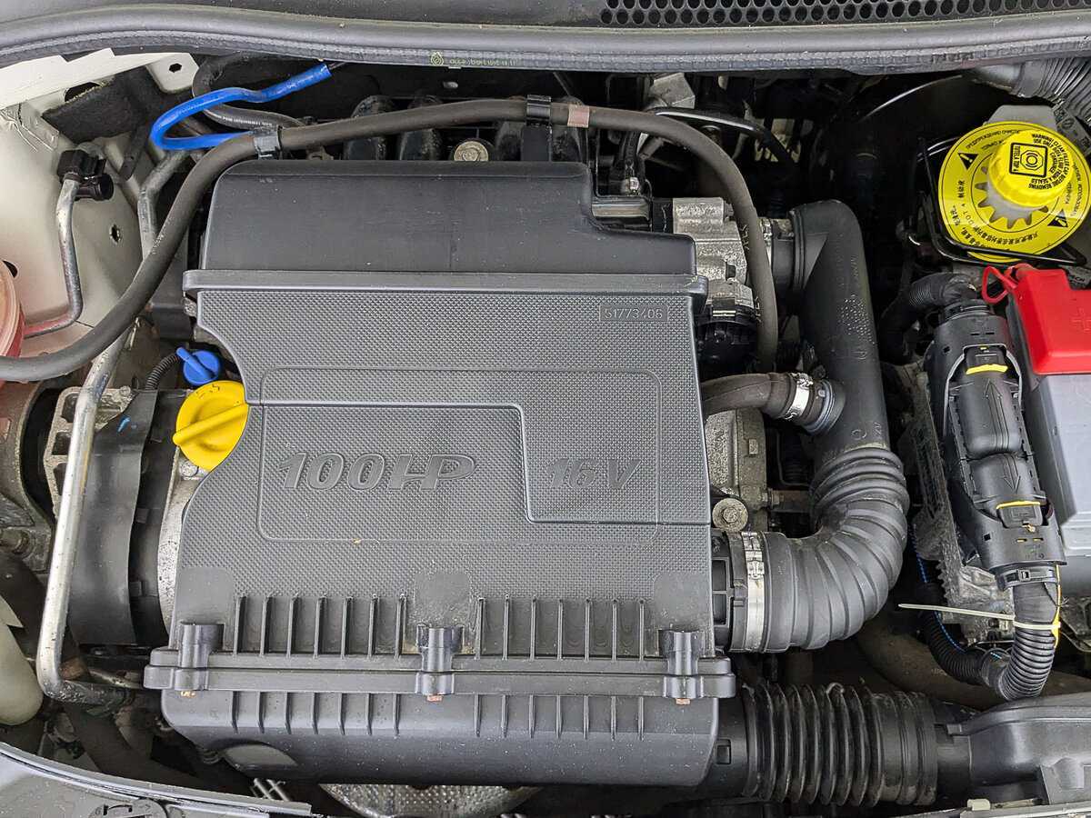 Fiat 500, 2015 Фото №9