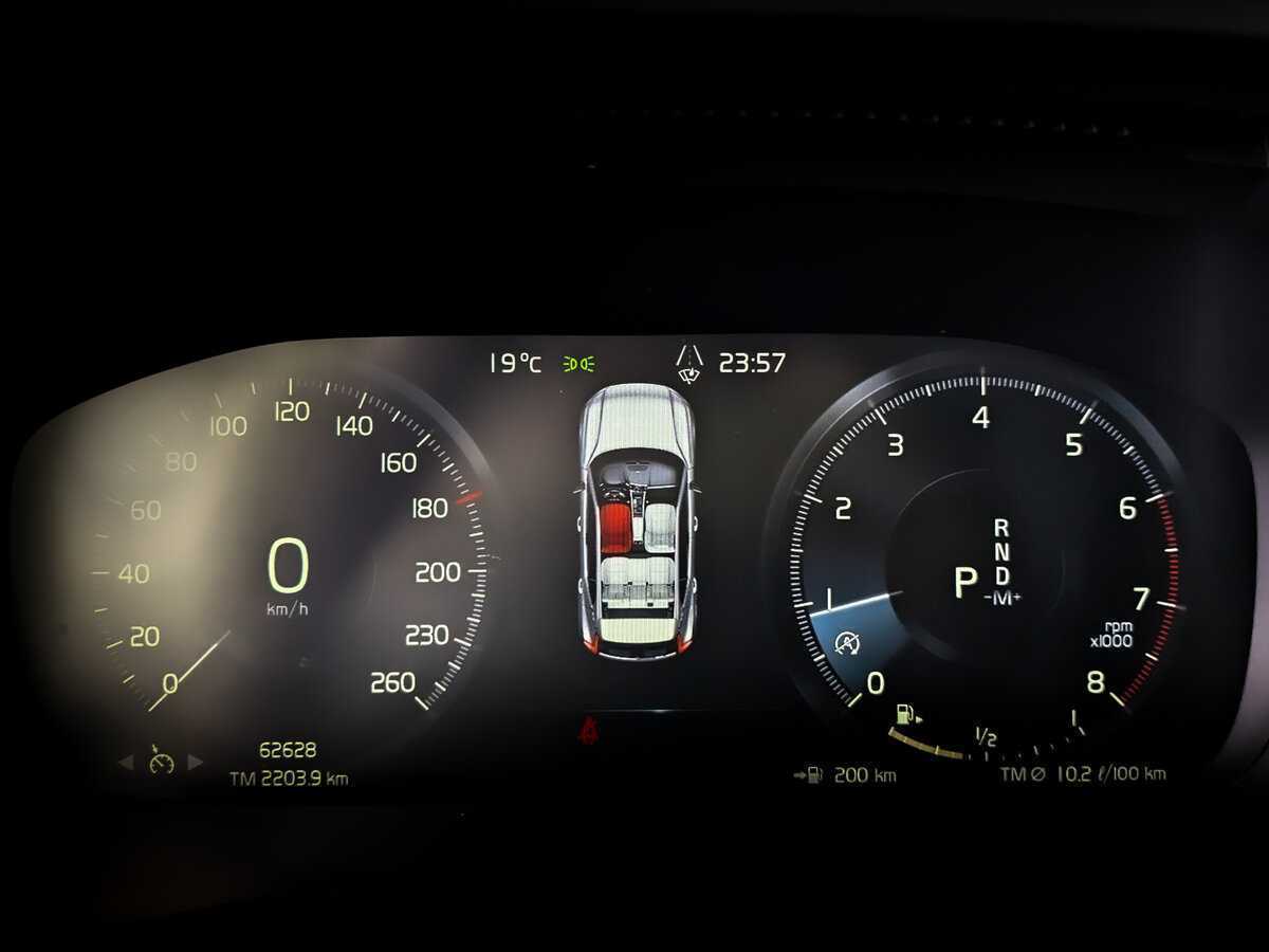 Volvo XC40, 2021 Фото №13