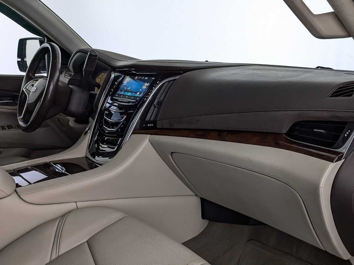 Cadillac Escalade, 2015 Фото №13