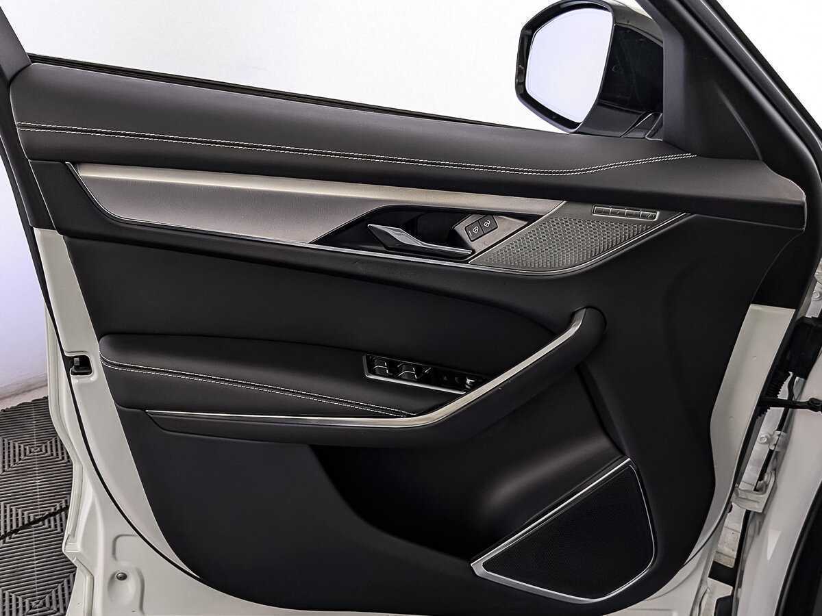 Jaguar F-Pace, 2022 Фото №19