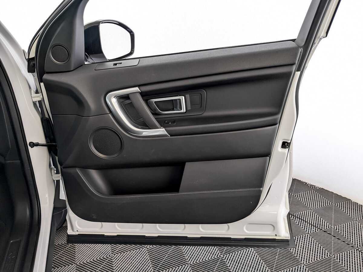 Land Rover Discovery Sport, 2017 Фото №25