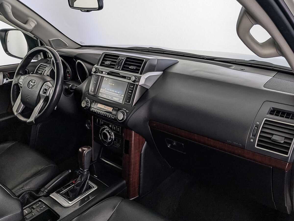 Toyota Land Cruiser Prado, 2017 Фото №13
