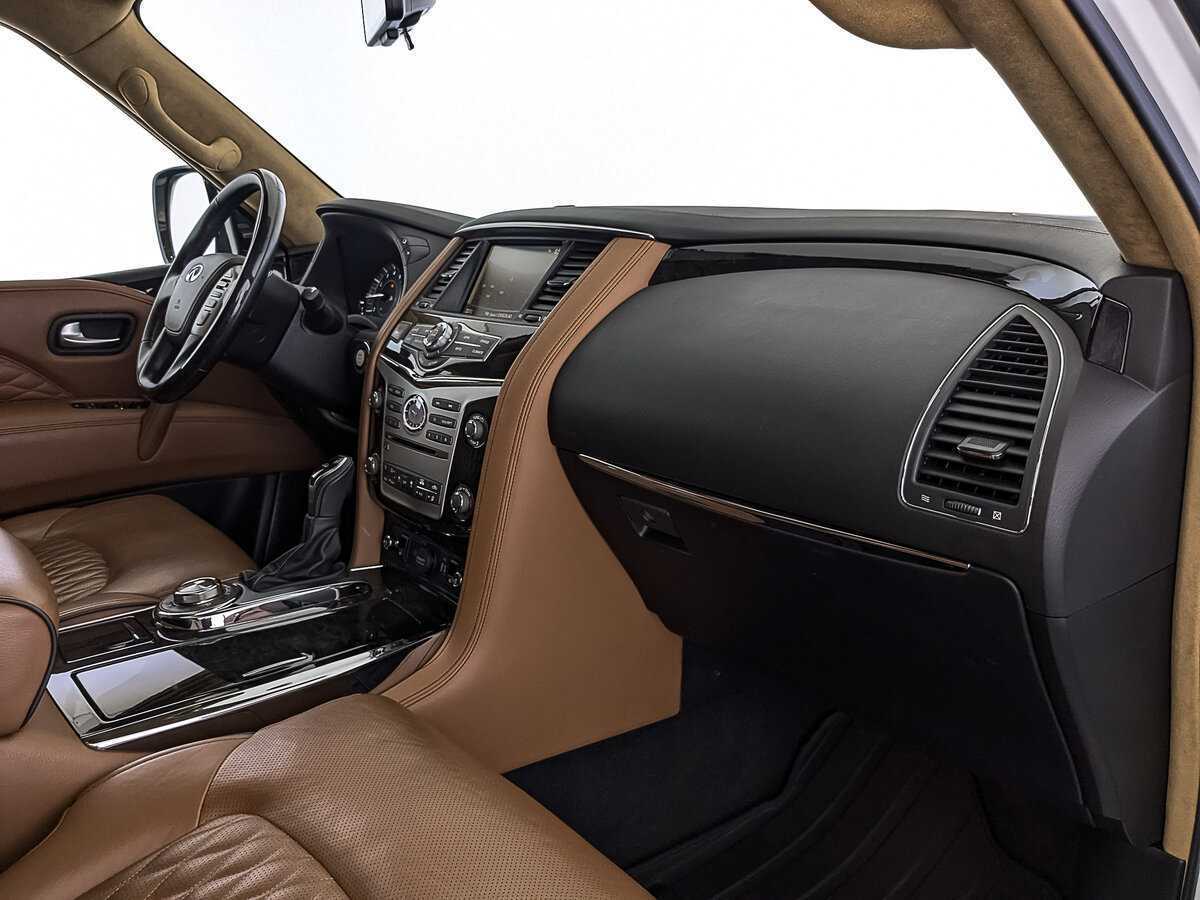 Infiniti QX80, 2018 Фото №13