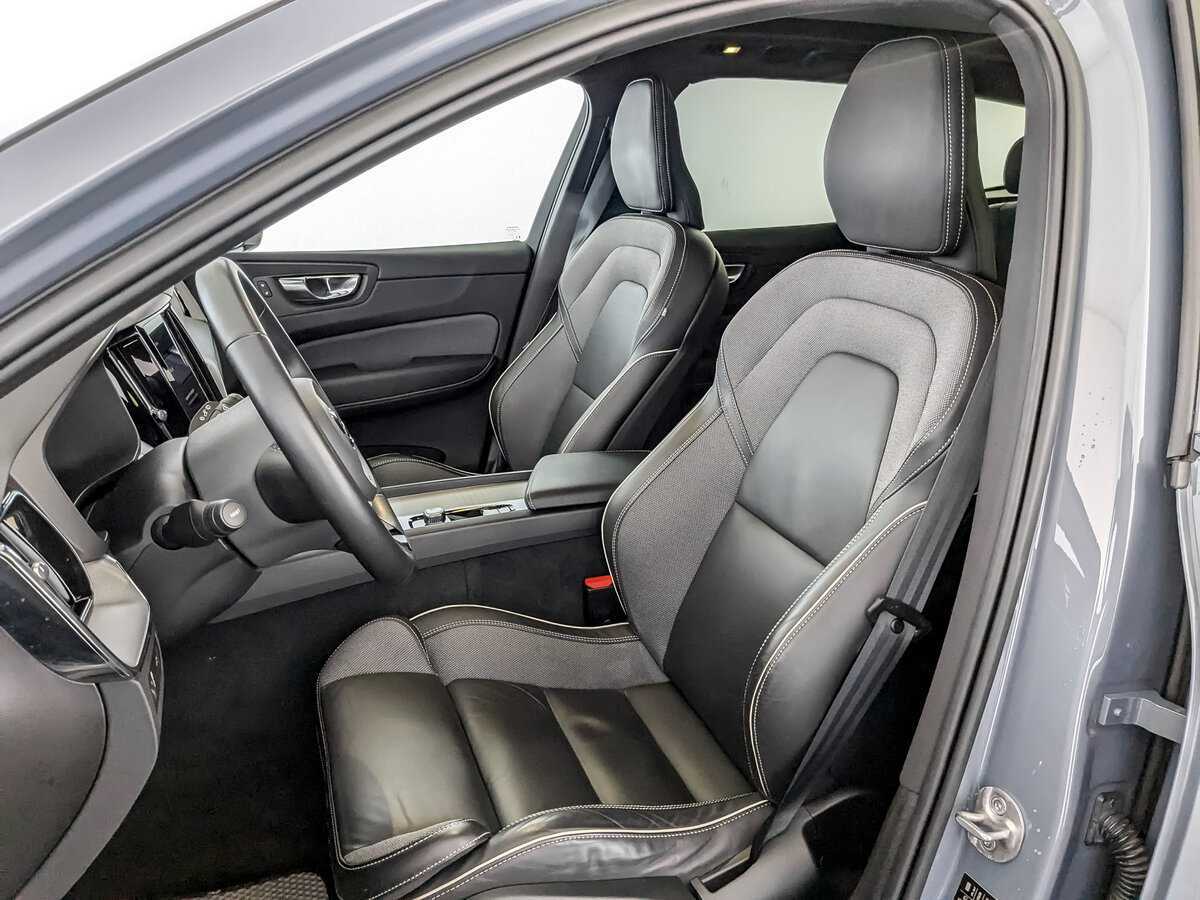Volvo XC60, 2022 Фото №20