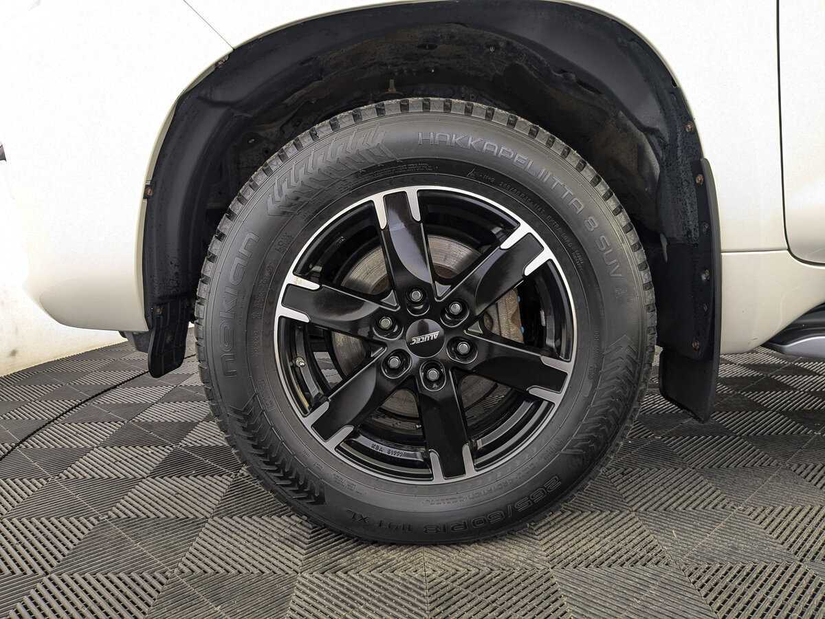 Toyota Land Cruiser Prado, 2019 Фото №12