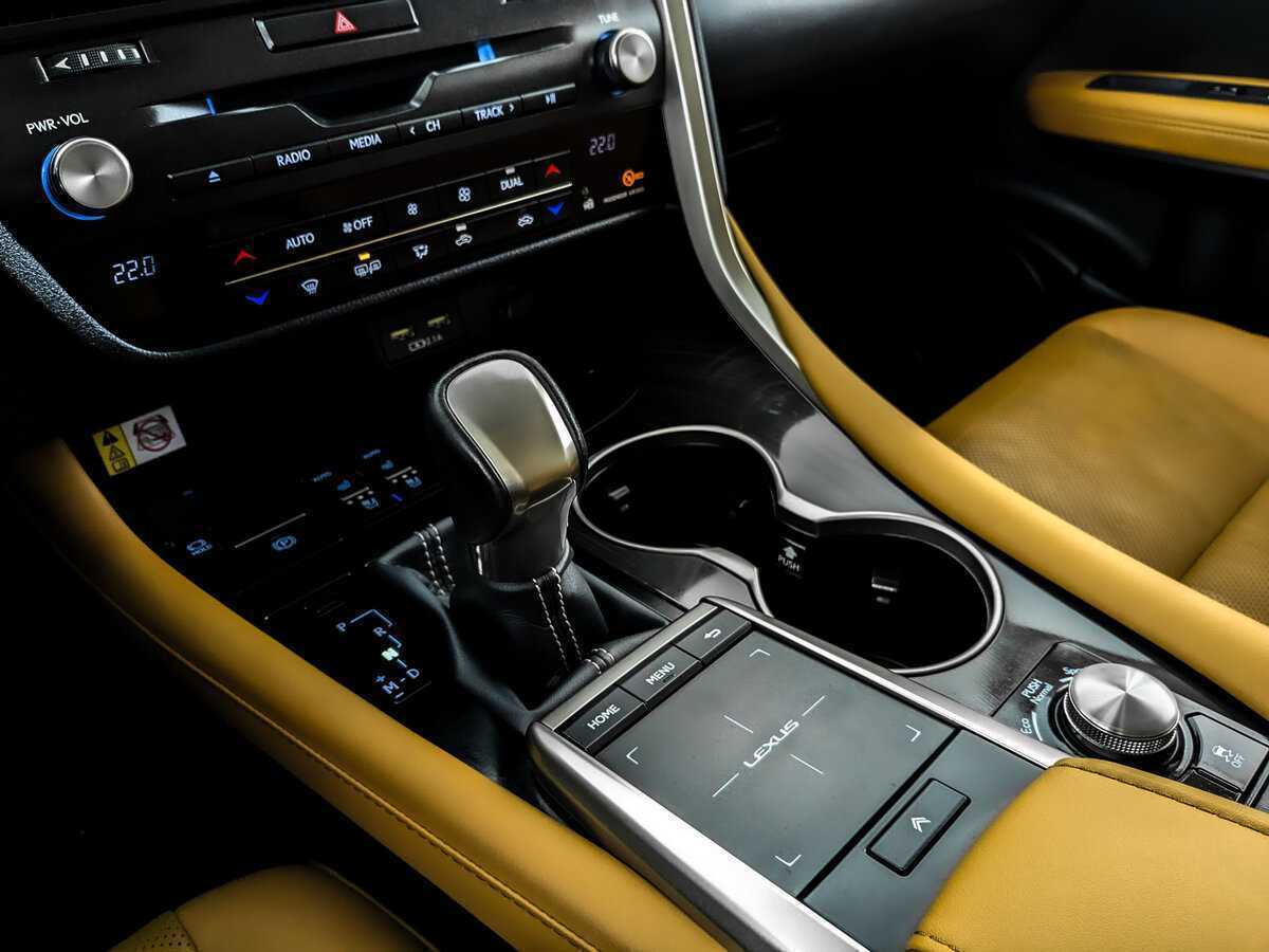 Lexus RX 300, 2020 Фото №23