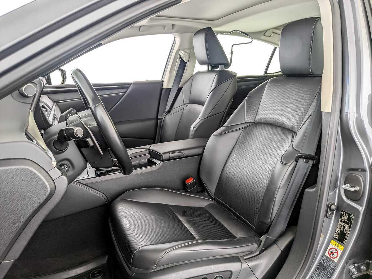 Lexus ES 200, 2019 Фото №20