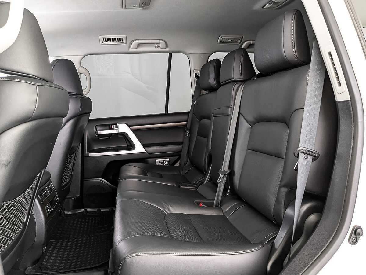 Toyota Land Cruiser, 2020 Фото №16