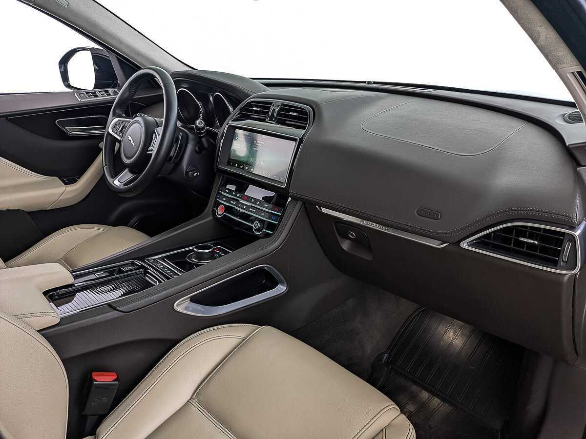 Jaguar F-Pace, 2019 Фото №13
