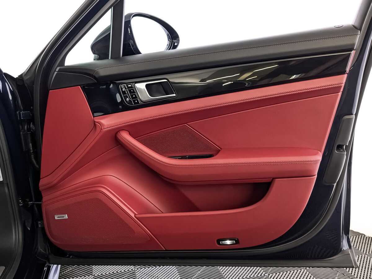 Porsche Panamera 4, 2019 Фото №25