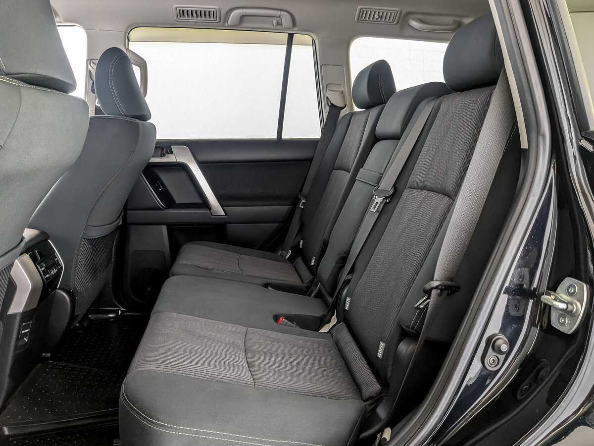 Toyota Land Cruiser Prado, 2021 Фото №12