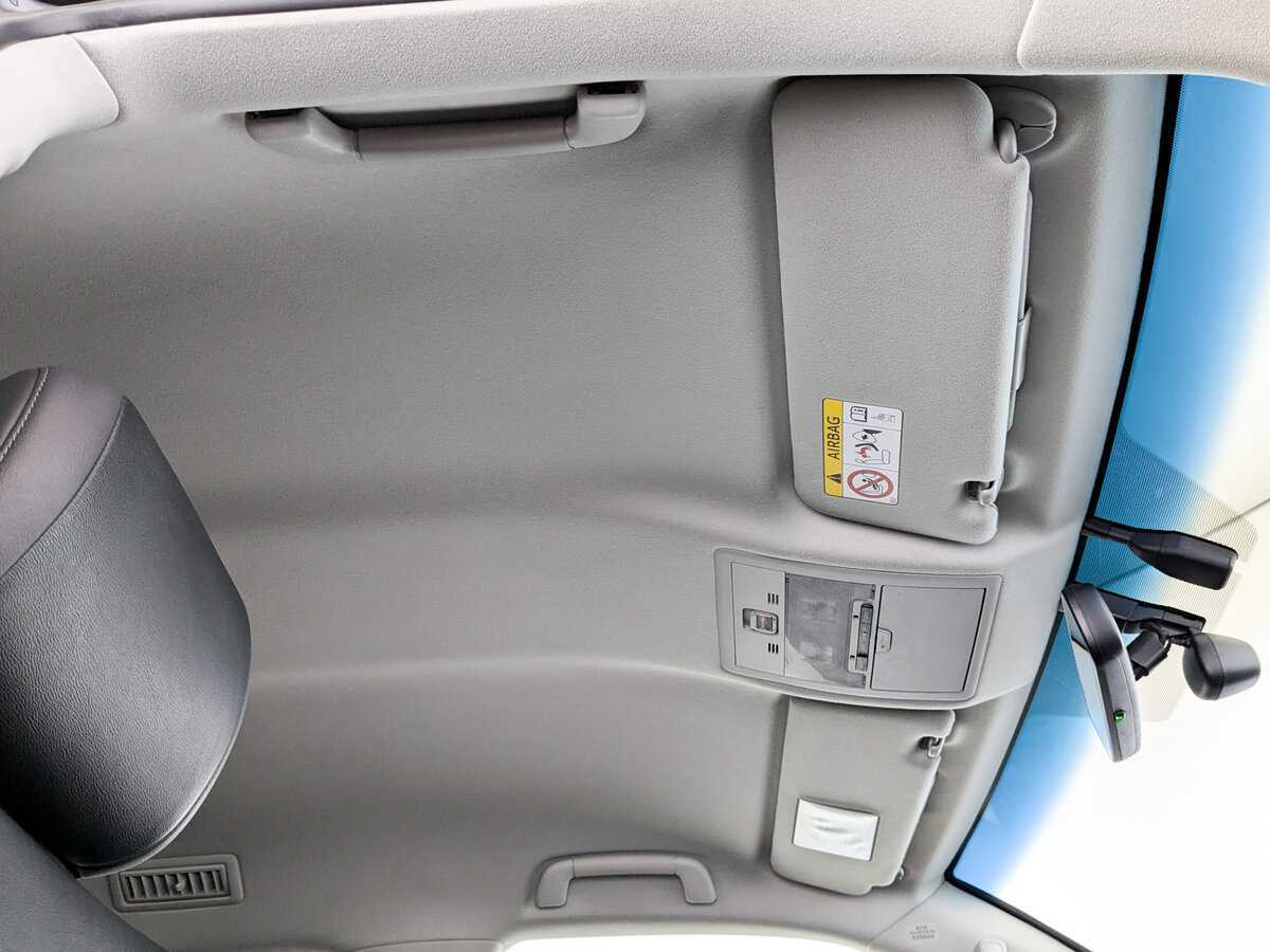 Toyota Land Cruiser, 2019 Фото №23