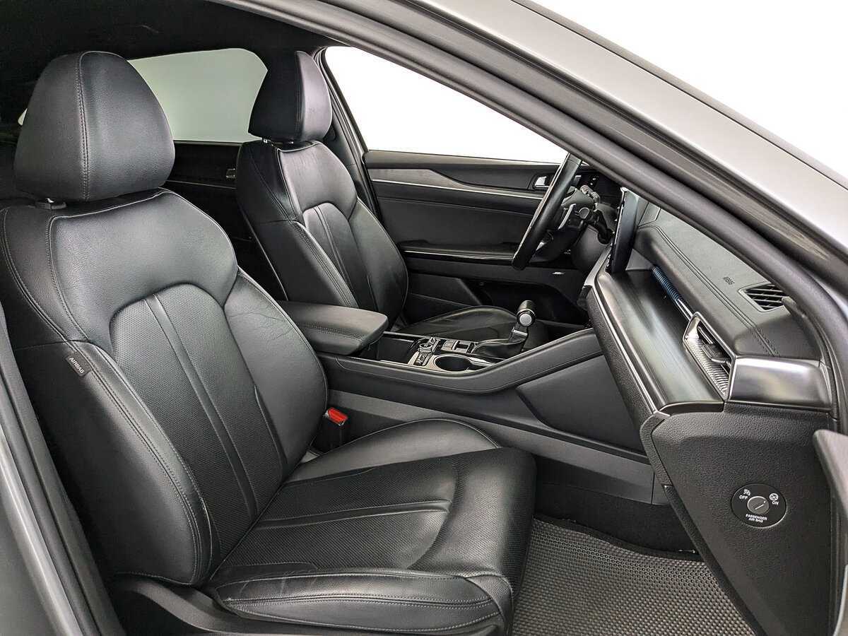 Kia K5, 2022 Фото №22