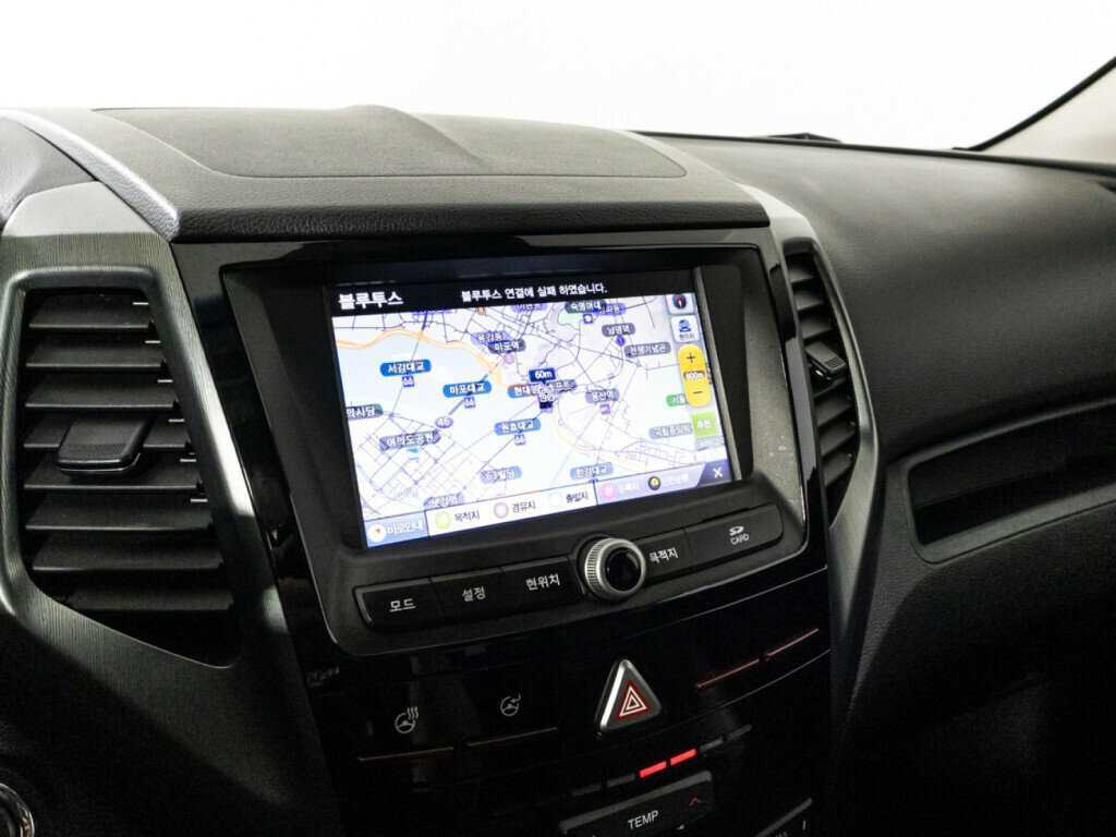 SsangYong Tivoli, 2018 Фото №14