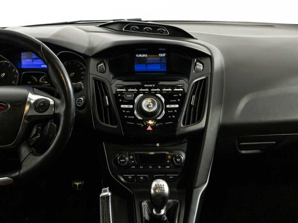 Ford Focus ST, 2012 Фото №14