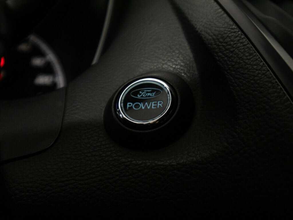 Ford Focus ST, 2012 Фото №16