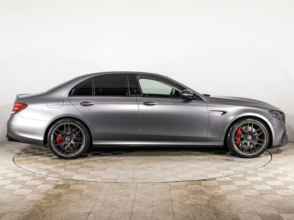 Mercedes-Benz E-Класс AMG 63 AMG S, 2018 - 123 956 км. | Фото №4
