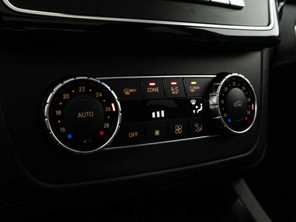 Mercedes-Benz GLS 350 d, 2016 Фото №19