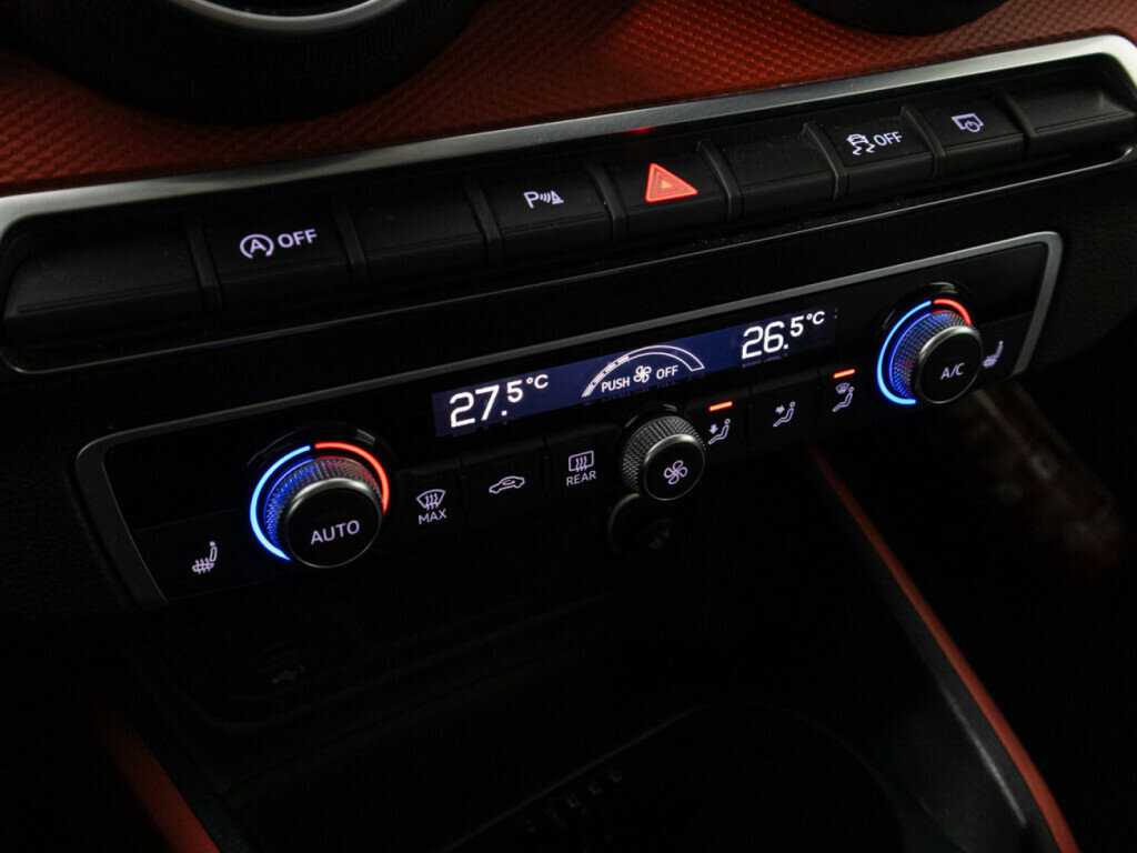 Audi Q2 35 TFSI, 2020 Фото №18