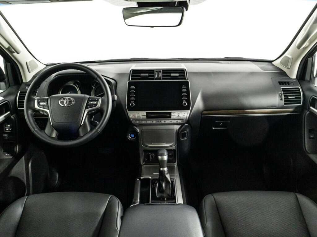 Toyota Land Cruiser Prado, 2022 Фото №13