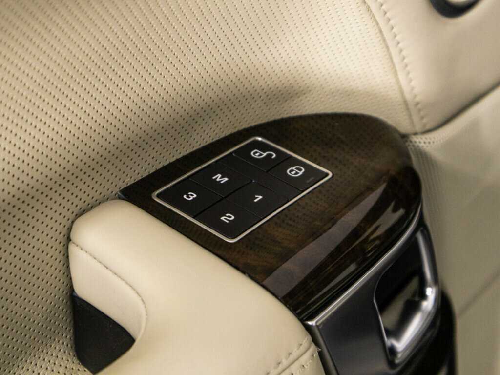 Land Rover Range Rover Long, 2017 Фото №17