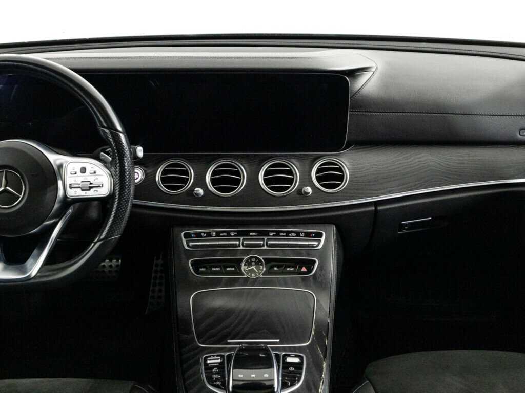 Mercedes-Benz E-Класс 200, 2019 Фото №14