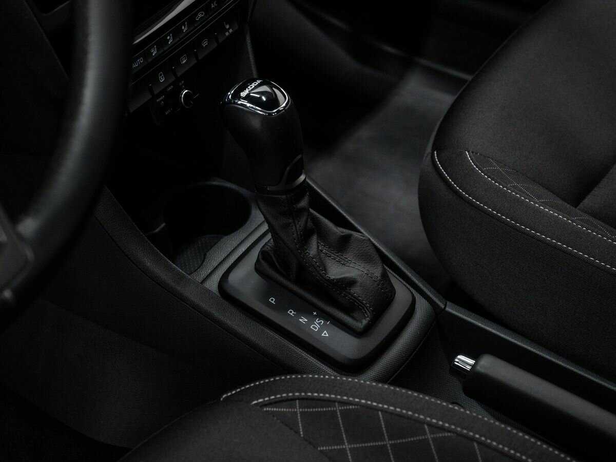 Skoda Rapid, 2018 Фото №16