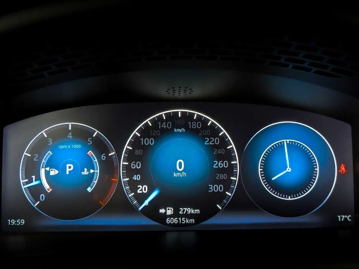 Jaguar XJ, 2017 Фото №13