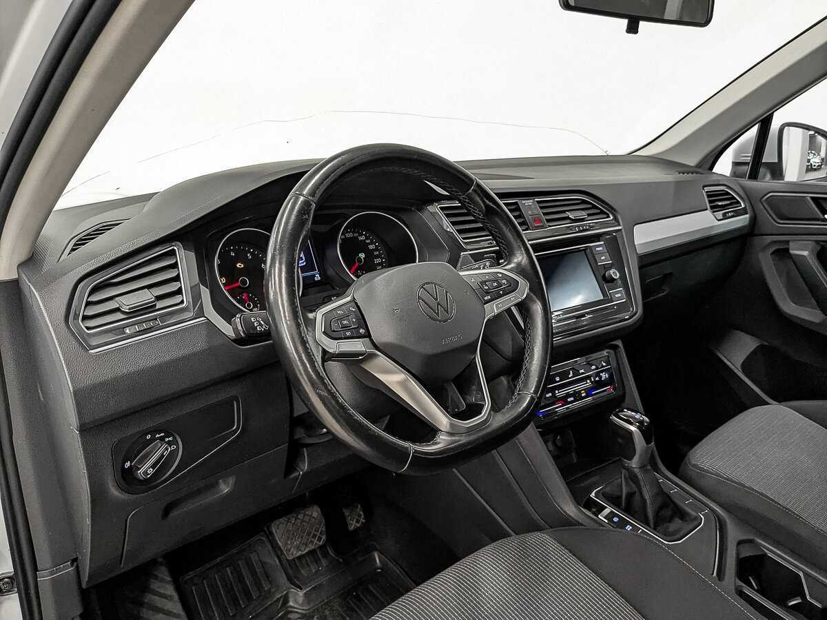 Volkswagen Tiguan, 2021 Фото №12