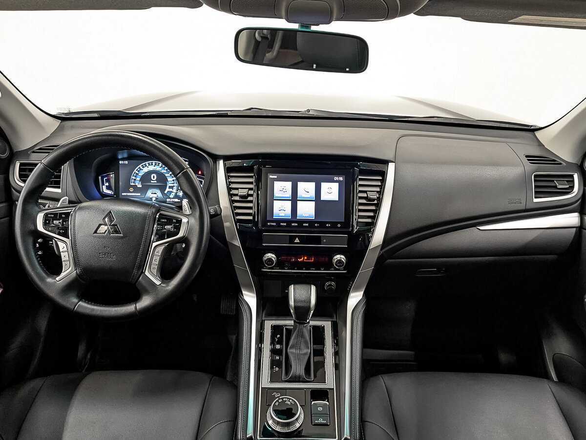 Mitsubishi Montero Sport, 2021 Фото №12