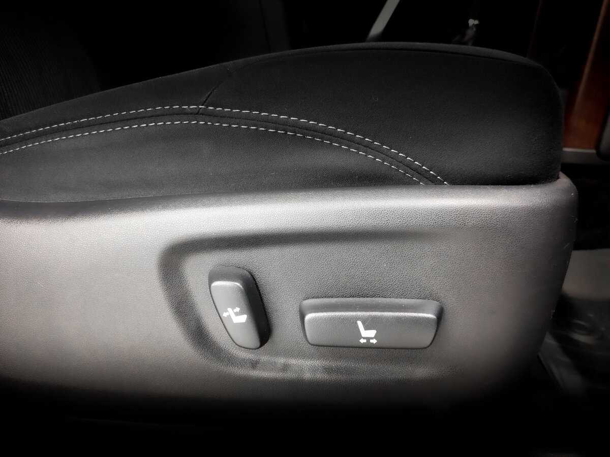 Toyota Land Cruiser Prado, 2015 Фото №23