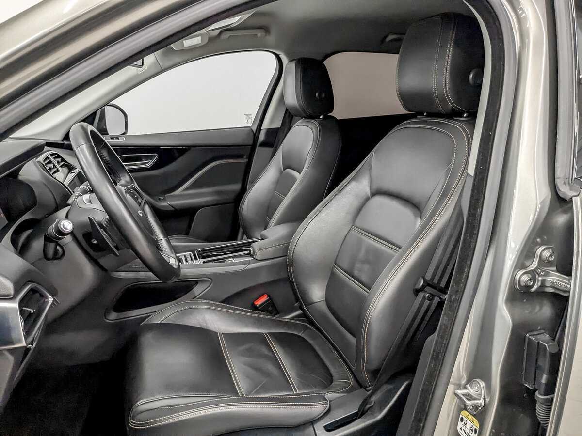Jaguar F-Pace, 2018 Фото №18