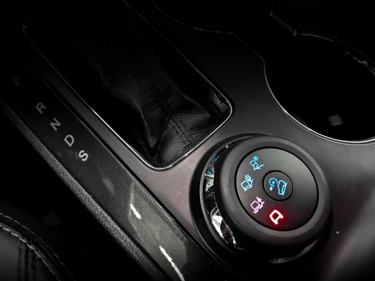 Ford Explorer, 2019 Фото №27