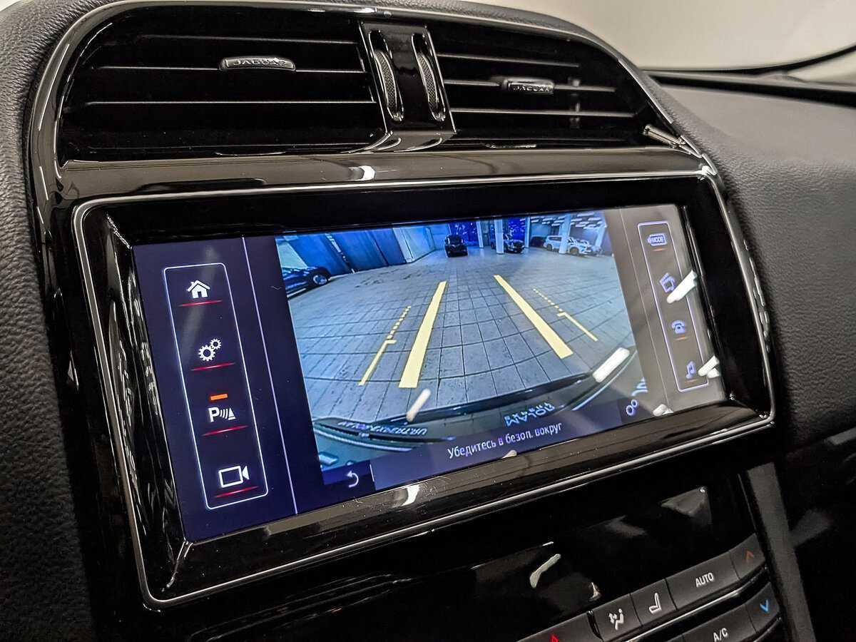 Jaguar F-Pace, 2018 Фото №24