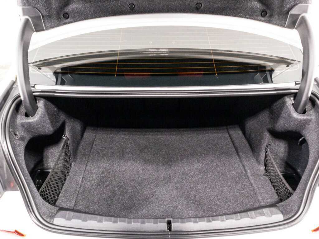 BMW 3 серии 320d xDrive, 2020 Фото №15