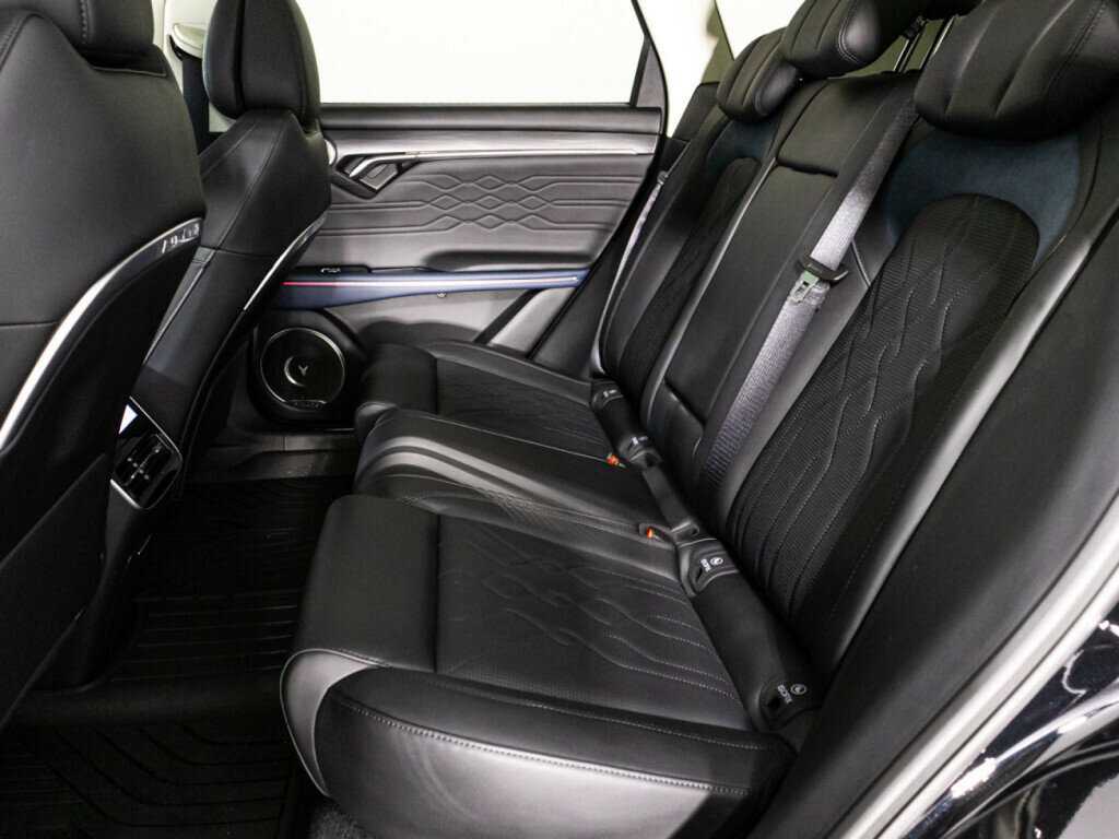 Voyah Free, 2023 Фото №10