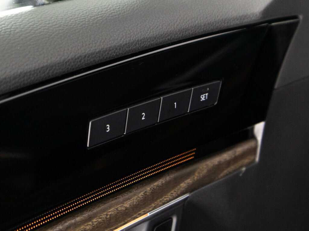 Volkswagen Touareg, 2019 Фото №17