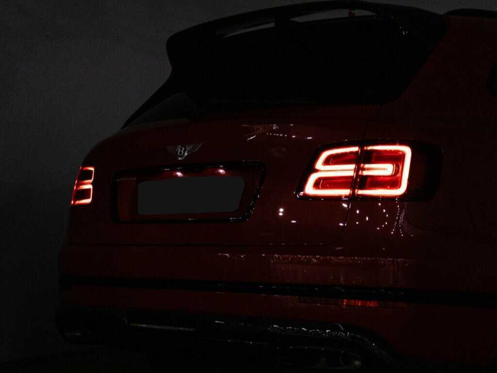 Bentley Bentayga Speed, 2020 Фото №37
