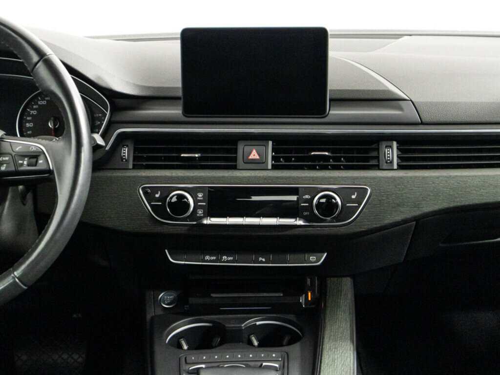 Audi A4, 2019 Фото №14
