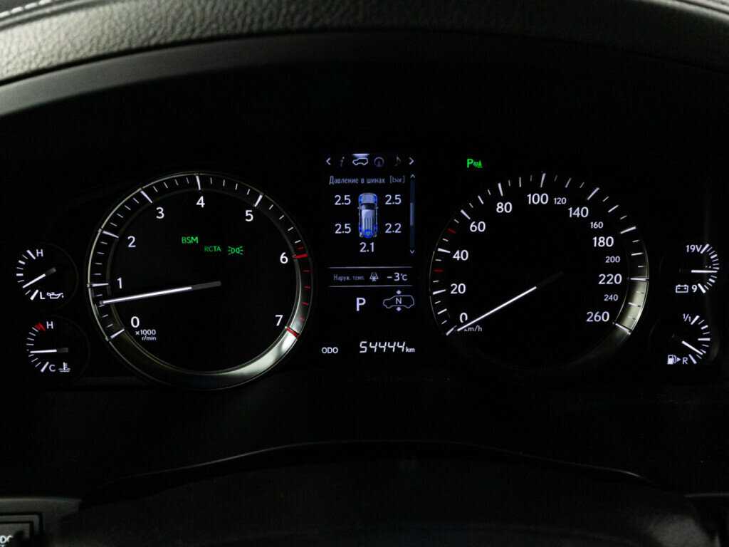 Lexus LX 570, 2018 Фото №12