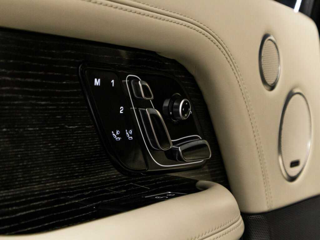 Land Rover Range Rover, 2019 Фото №21