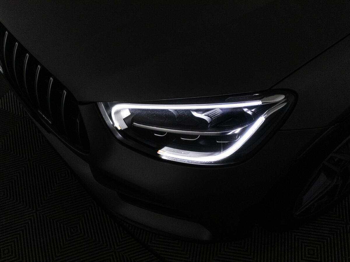 Mercedes-Benz GLC 200, 2019 Фото №24