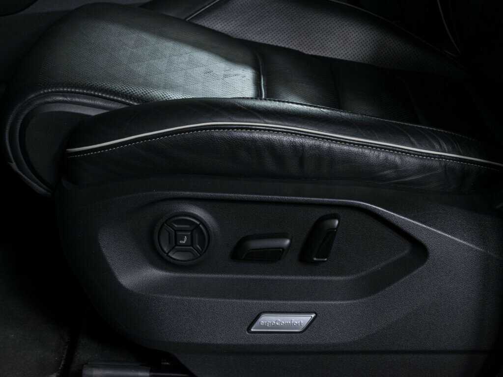 Volkswagen Touareg, 2019 Фото №19